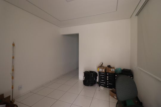 Casa à venda com 2 quartos, 135m² em Parque Novo Oratório, Santo André