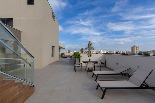 AREA DE PISCINA de apartamento para alugar com 2 quartos, 61m² em Barro Preto, Belo Horizonte