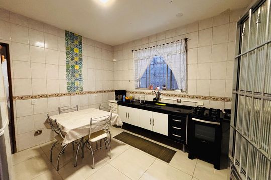 Cozinha de casa à venda com 2 quartos, 156m² em Vila Engenho Novo, Barueri