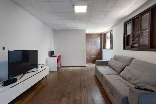 Sala de casa à venda com 5 quartos, 360m² em Nova Suíça, Belo Horizonte