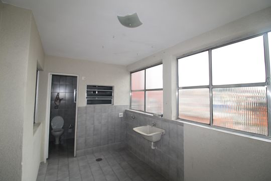 Área de Serviço de casa para alugar com 3 quartos, 102m² em Vila Santa Maria, São Paulo