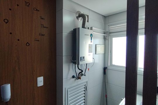 Área de Serviço de apartamento para alugar com 2 quartos, 57m² em Santa Maria, São Caetano do Sul
