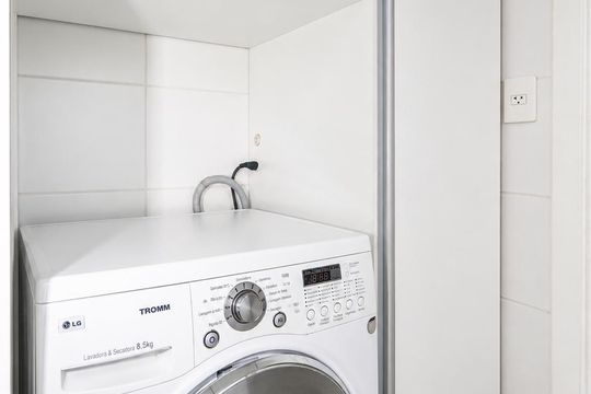 Área de serviço de apartamento para alugar com 2 quartos, 91m² em Bela Vista, Porto Alegre