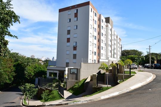 Fachada do Prédio de apartamento para alugar com 2 quartos, 45m² em Jardim Boa Esperança, Campinas