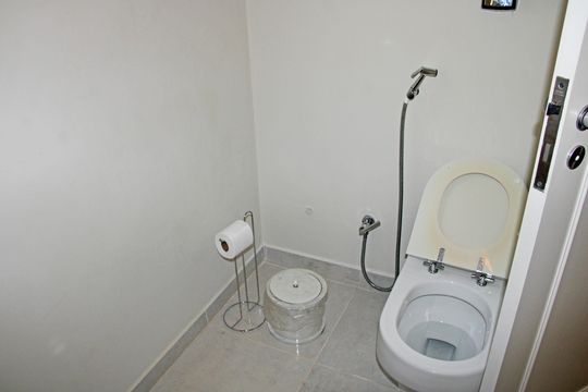 Banheiro 1 de casa de condomínio à venda com 4 quartos, 820m² em Condomínio Estância Marambaia, Vinhedo
