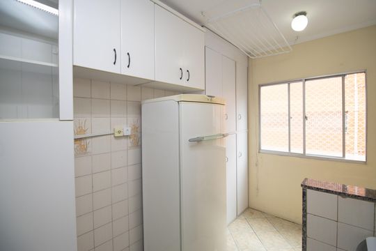 Cozinha - Armários de apartamento para alugar com 2 quartos, 56m² em Vila Progresso, Guarulhos