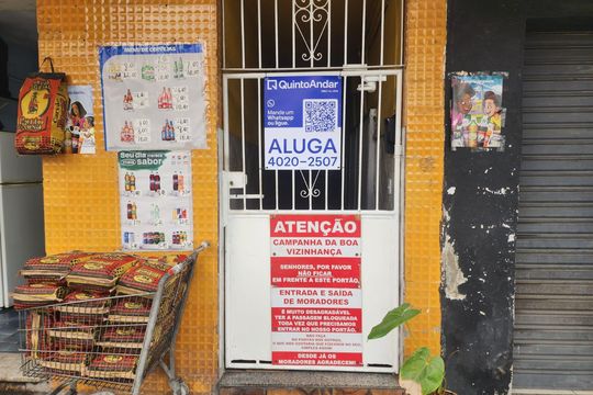 Placa de casa para alugar com 1 quarto, 65m² em Porto da Pedra, São Gonçalo