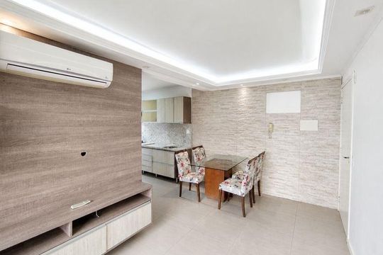 Sala de apartamento para alugar com 2 quartos, 50m² em Vila Nova, Porto Alegre