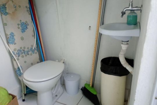 Banheiro de casa à venda com 2 quartos, 200m² em Vila Joao Batista, São Paulo