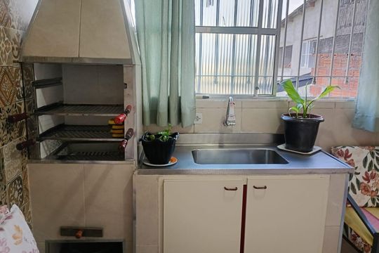 Área externa de casa à venda com 2 quartos, 200m² em Vila Joao Batista, São Paulo