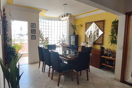 Sala de Jantar de casa para alugar com 4 quartos, 500m² em Santa Maria, São Caetano do Sul