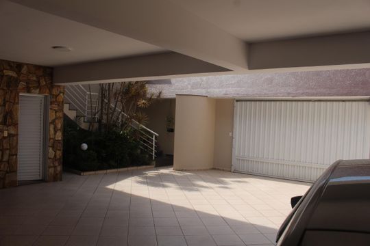 Garagem de casa para alugar com 4 quartos, 500m² em Santa Maria, São Caetano do Sul