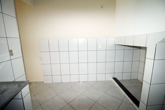 Cozinha de apartamento para alugar com 1 quarto, 53m² em Jardim América, Rio de Janeiro