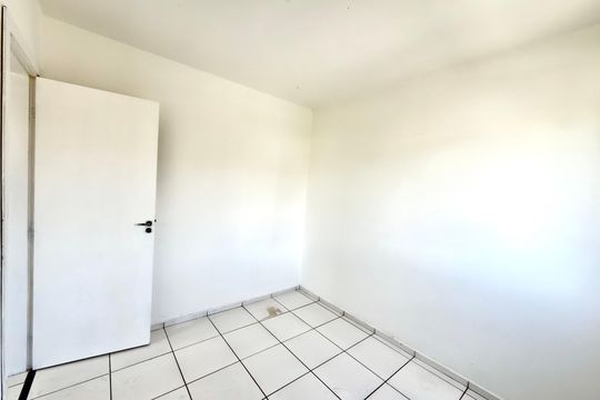 Quarto 1 de apartamento para alugar com 2 quartos, 45m² em Laranjeiras, Contagem