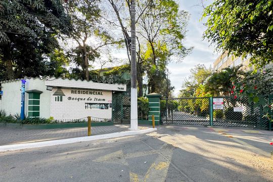 Fachada  de apartamento à venda com 2 quartos, 48m² em São Miguel Paulista, São Paulo