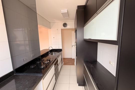 Cozinha de apartamento para alugar com 2 quartos, 65m² em Dois Córregos, Piracicaba