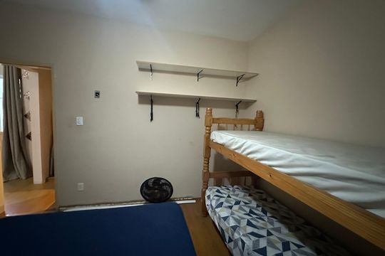 Quarto de apartamento para alugar com 1 quarto, 55m² em Centro, São Vicente