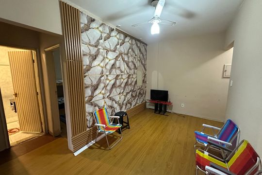 Sala de apartamento para alugar com 1 quarto, 55m² em Centro, São Vicente