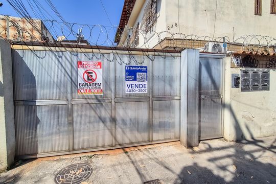Entrada do Condomínio de casa à venda com 2 quartos, 150m² em Bonsucesso, Rio de Janeiro