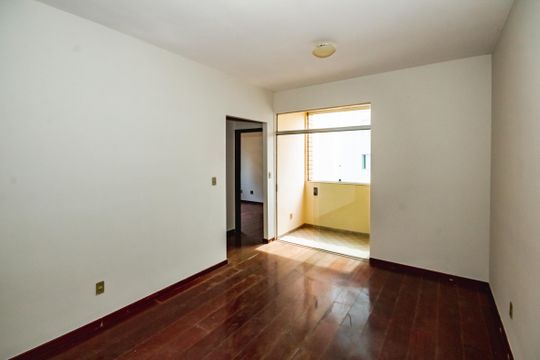 Apartamento à venda com 2 quartos, 67m² em Castelo, Belo Horizonte