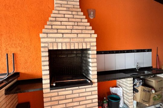 Churrasqueira de casa para alugar com 3 quartos, 140m² em Recanto Arco Verde, Cotia