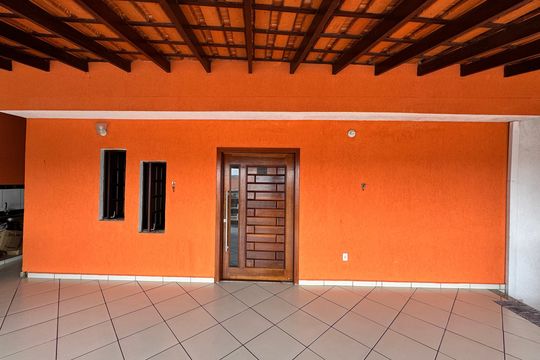 Porta de casa para alugar com 3 quartos, 140m² em Recanto Arco Verde, Cotia