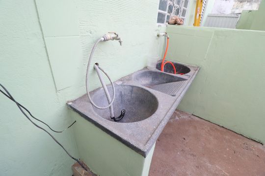 Área de Serviço de casa para alugar com 3 quartos, 150m² em Jardim Canaã, Uberlândia