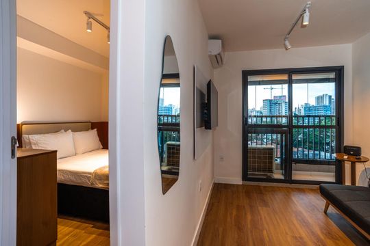 Sala de apartamento para alugar com 1 quarto, 42m² em Pinheiros, São Paulo