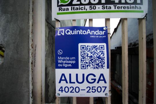 Placa de casa para alugar com 1 quarto, 60m² em Vila Cavaton, São Paulo