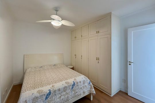 Quarto 1 de casa para alugar com 2 quartos, 85m² em Chácara Santo Antônio (zona Sul), São Paulo