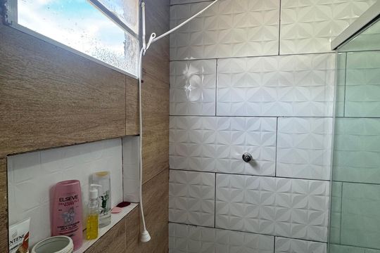 Casa à venda com 4 quartos, 210m² em Setor Habitacional Arniqueira, Brasília