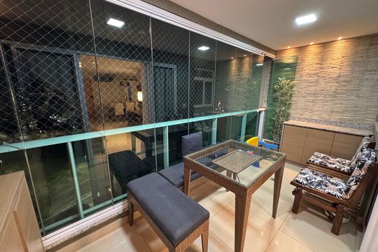 Varanda de apartamento à venda com 4 quartos, 147m² em Aguas Claras, Brasília