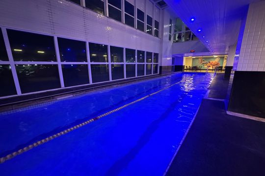 Piscina Coberta de apartamento à venda com 4 quartos, 147m² em Aguas Claras, Brasília
