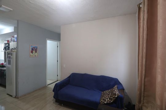 Sala de apartamento à venda com 2 quartos, 32m² em Rio Branco, Canoas