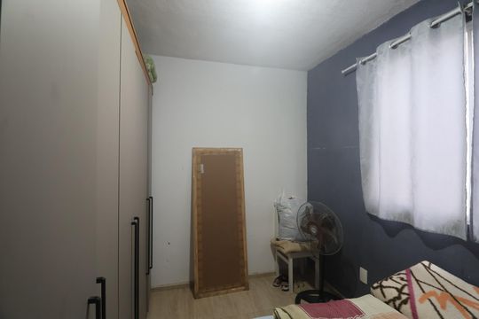 Quarto 1 de apartamento à venda com 2 quartos, 32m² em Rio Branco, Canoas