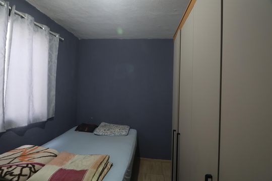 Quarto 1 de apartamento à venda com 2 quartos, 32m² em Rio Branco, Canoas
