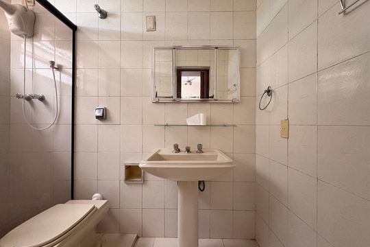 Banheiro da Suíte de apartamento para alugar com 2 quartos, 70m² em Vila Guiomar, Santo André