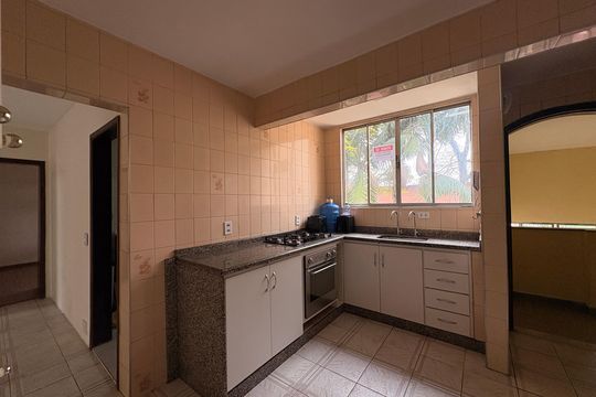 Cozinha de apartamento para alugar com 2 quartos, 70m² em Vila Guiomar, Santo André