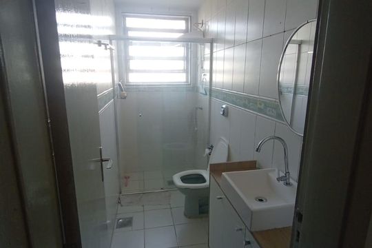Banheiro de apartamento para alugar com 3 quartos, 83m² em Centro, Novo Hamburgo