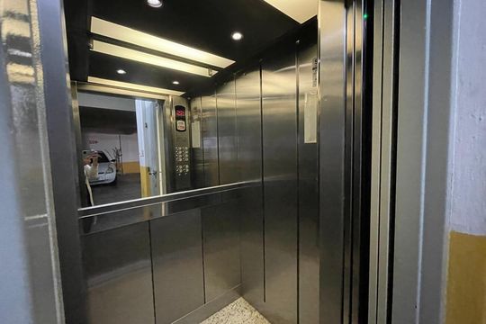 Área externa de apartamento para alugar com 3 quartos, 85m² em Sagrada Família, Belo Horizonte