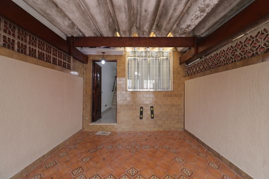 Garagem de casa para alugar com 2 quartos, 90m² em Cidade Dutra, São Paulo