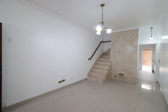 Casa para alugar com 2 quartos, 90m² em Cidade Dutra, São Paulo