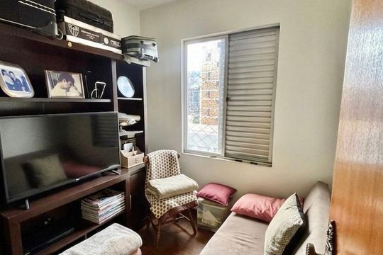 Quarto  de apartamento à venda com 3 quartos, 73m² em Carmo, Belo Horizonte