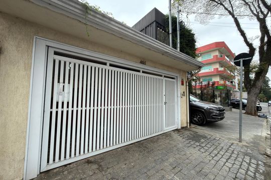 Fachada de casa à venda com 1 quarto, 126m² em Nova Petrópolis, São Bernardo do Campo