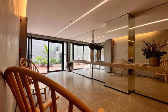 Hall de entrada de kitnet/studio à venda com 1 quarto, 24m² em Pinheiros, São Paulo