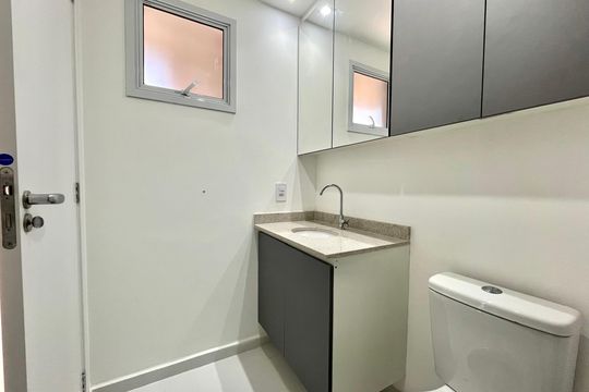 Banheiro de apartamento para alugar com 1 quarto, 24m² em Vila da Saúde, São Paulo