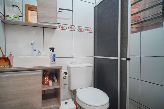 Banheiro de casa para alugar com 2 quartos, 120m² em Vicentina, São Leopoldo