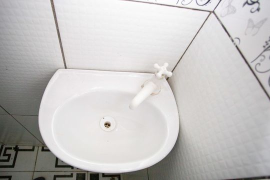 Banheiro de casa para alugar com 2 quartos, 113m² em Casa Grande, Diadema