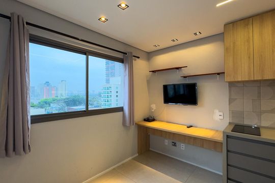 Apartamento para alugar com 1 quarto, 27m² em Santo Amaro, São Paulo