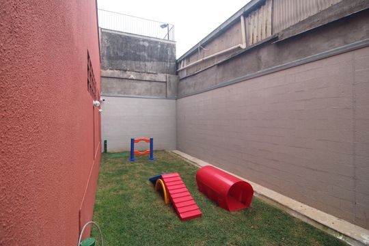 Área para pets de apartamento para alugar com 2 quartos, 40m² em Jardim Prudência, São Paulo